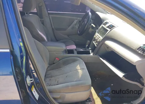 2011 Toyota Camry Le z USA, uszkodzony, nr VIN 4T1BF3EK6BU594085